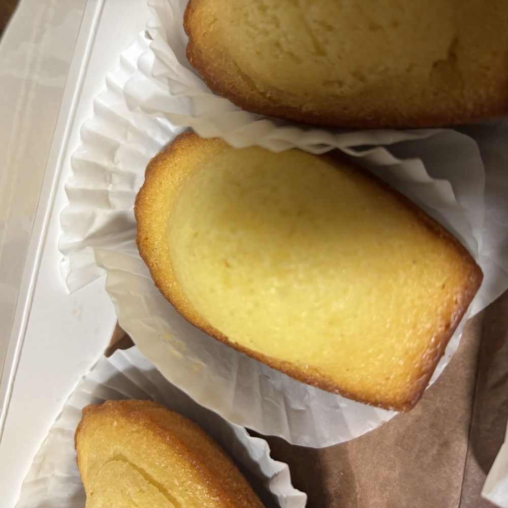 Marbre New York - Vanilla madeleines - Bakeries Near Me - Brooklyn, New York