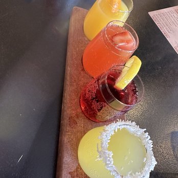 Toast Coffeehouse - Mimosa Flights! - Breakfast & Brunch Near Me - Long Beach, New York