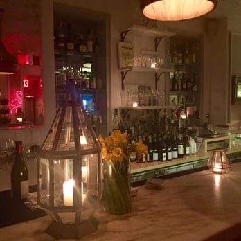 Claudette - The bar area. Great date spot - French Near Me - New York, New York