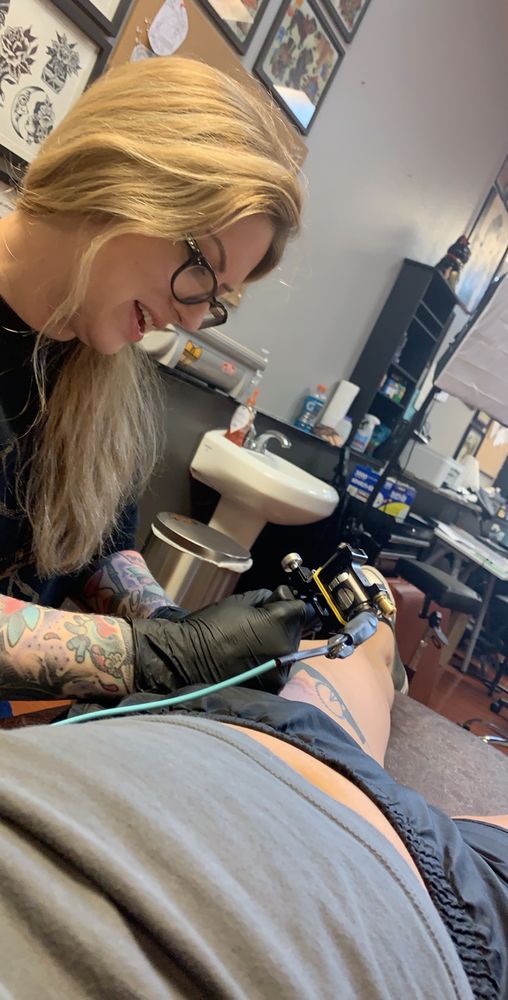 Wild Card Ink Tattoo Logo