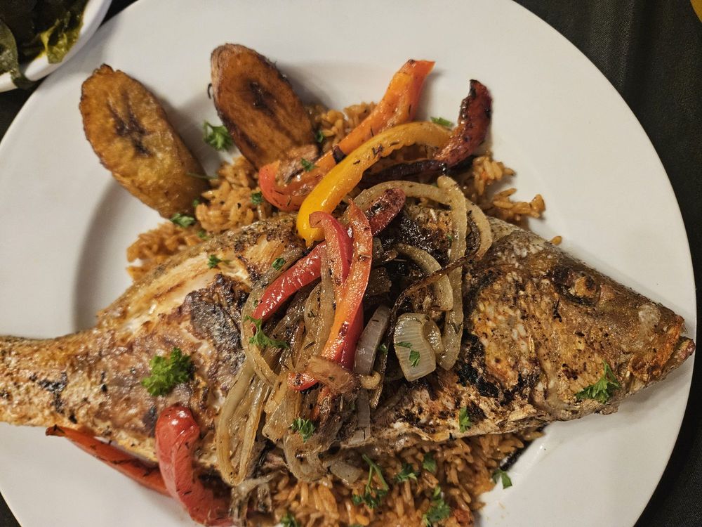 MUSULYN’S INTERNATIONAL RESTAURANT Updated August 2024 57 Photos