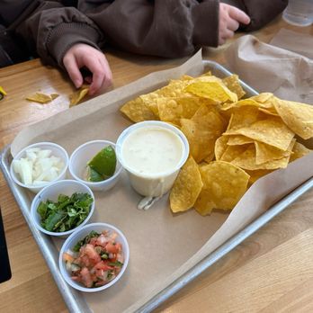 Chapuline's StreeTacos - They have wonderful toppings for any craving. - Mexican Near Me - Maryville, Tennessee Chapuline's StreeTacos - They have wonderful toppings for any craving. - Mexican Near Me - Maryville, Tennessee