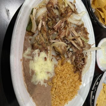El Fogon Mexican Grill - Carnitas dinner - Mexican Near Me - Akron, Ohio El Fogon Mexican Grill - Carnitas dinner - Mexican Near Me - Akron, Ohio