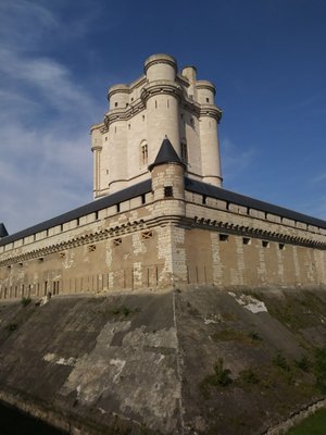 Château de Vincennes by null