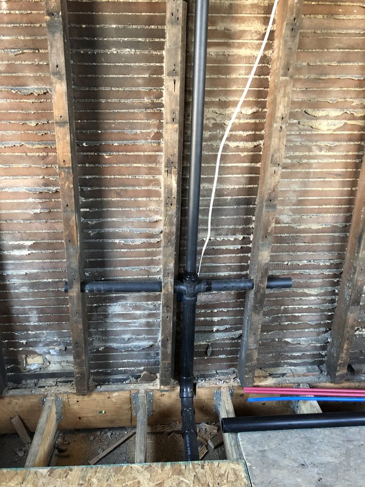 Slide of A&W Contracting