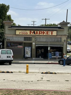 Bob's Market by null