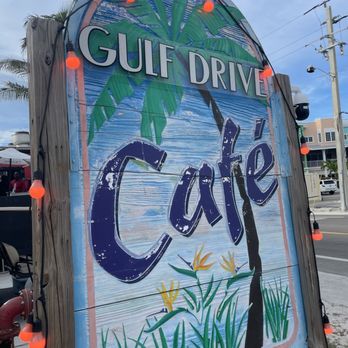 Gulf Drive Cafe - Seafood Near Me - Bradenton Beach, Florida