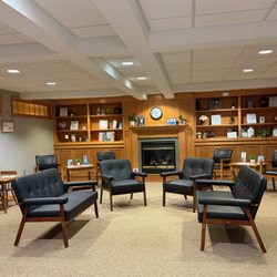Mitchem Dental - Mitchem Dental waiting area