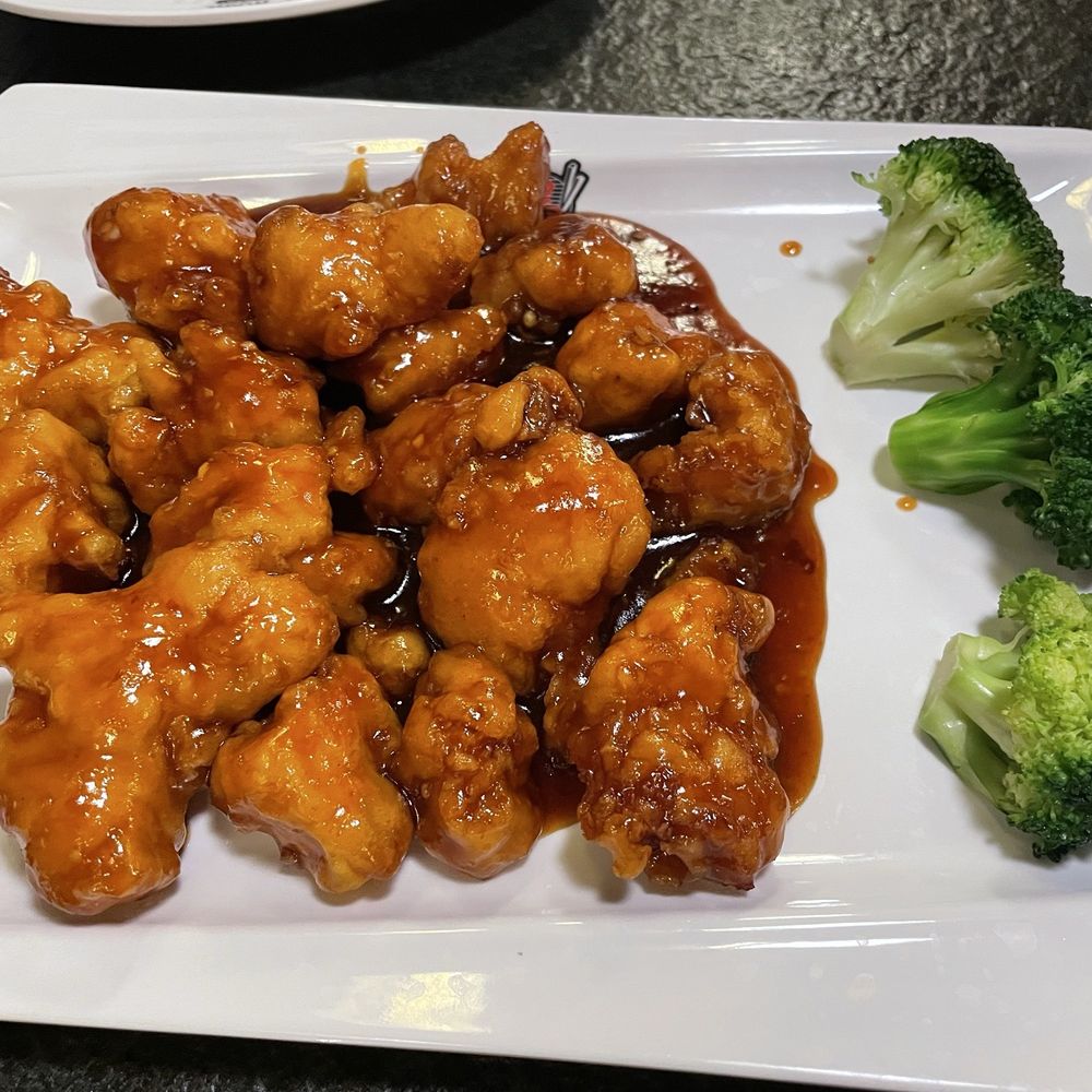 Wu's House - General Tsao's Chicken Lunch Special - Sushi Bars Near Me - Naperville, Illinois Wu's House - General Tsao's Chicken Lunch Special - Sushi Bars Near Me - Naperville, Illinois