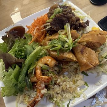 The Fifth District Noodles & Tea - Special fried rice! - Vietnamese Near Me - Ocoee, Florida The Fifth District Noodles & Tea - Special fried rice! - Vietnamese Near Me - Ocoee, Florida