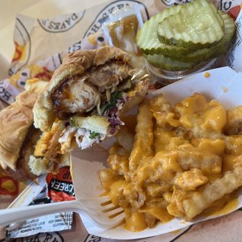 Dave's Hot Chicken - Chicken Shop Near Me - Woburn, Massachusetts Dave's Hot Chicken - Chicken Shop Near Me - Woburn, Massachusetts