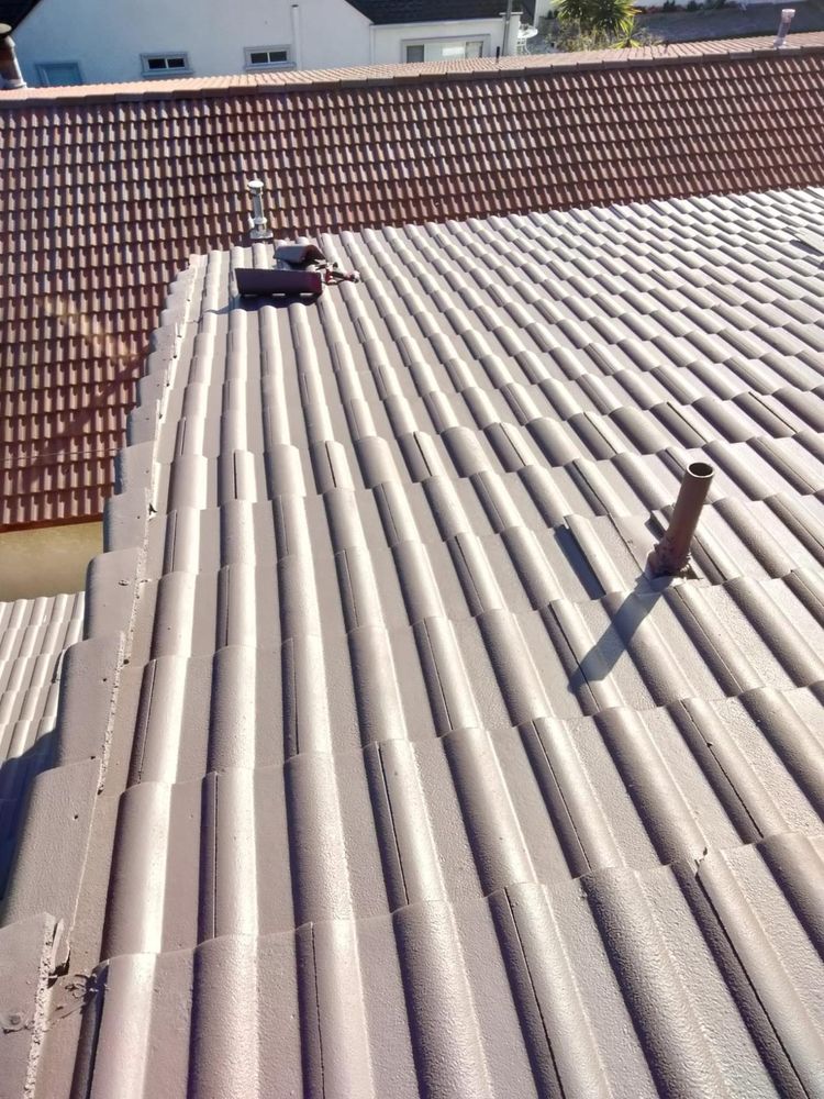 Slide of Costar Roofing