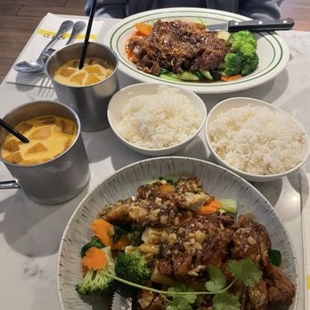 Kin'd - 11. Duck Taramind - Thai Near Me - Fresh Meadows, New York