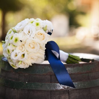 Red Square Flowers - Wedding flowers Red Square Flowers27 - Florists Near Me - Madison, Wisconsin