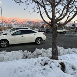 Deseret Industries - Layton - Parking lot