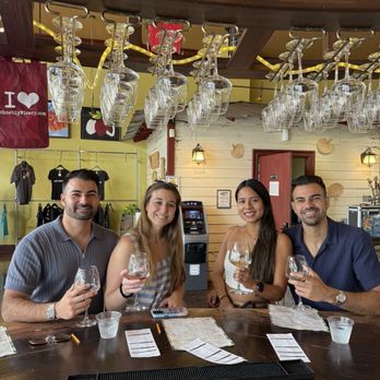 Schnebly Redland's Winery - Wine tasting - Wineries Near Me - Homestead, Florida
