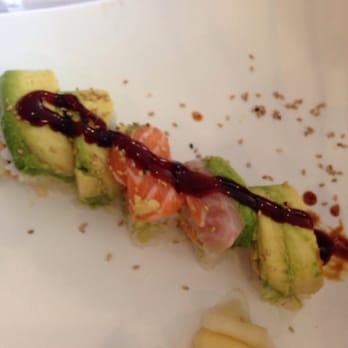 ROLL roll Roll - Sakura roll - Sushi Bars Near Me - Los Angeles, California ROLL roll Roll - Sakura roll - Sushi Bars Near Me - Los Angeles, California