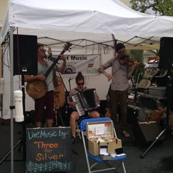 Woodstock Farmers Market