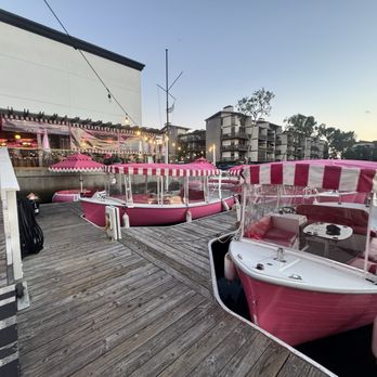 Nigel's Waterfront Restaurant - Bars Near Me - Long Beach, California Nigel's Waterfront Restaurant - Bars Near Me - Long Beach, California