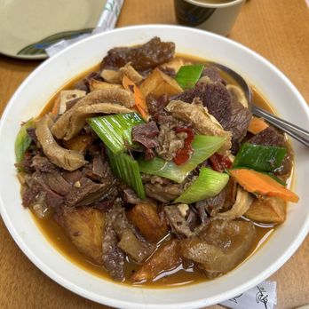 Cindy's Kitchen - Braised Beef Combination - Taiwanese Near Me - Hacienda Heights, California