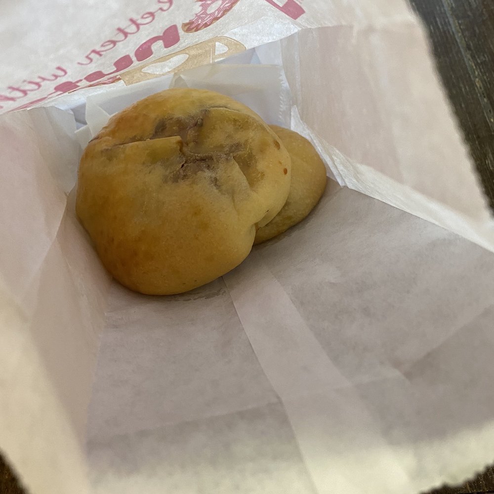Robin’s Snowflake Donuts & Cafe - Smoked Brisket Klobasniky - Donuts Near Me - Spring, Texas