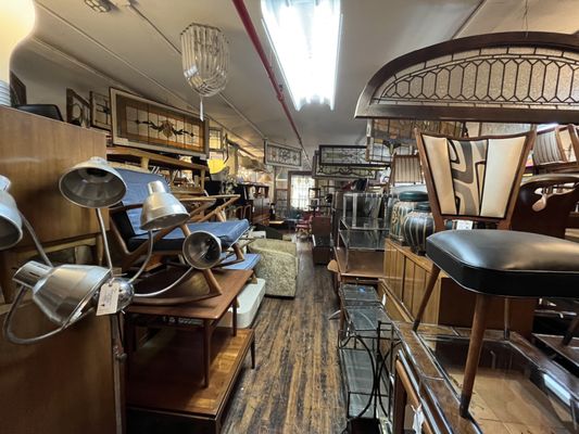 Horseman Antiques by null