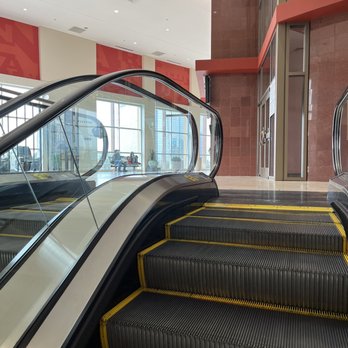 Cinemark Memorial City - Cinema Near Me - Houston, Texas