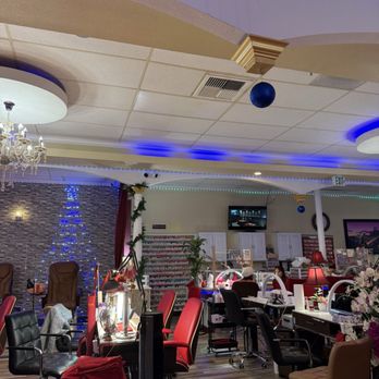 VIP Nails & Spa - Great ambiance always decorated so cute. - Nail Salons Near Me - Lodi, California VIP Nails & Spa - Great ambiance always decorated so cute. - Nail Salons Near Me - Lodi, California