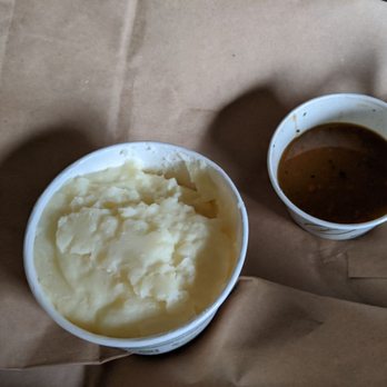 Firefly Restaurant - Mashed potatoes and gravy, pint, shelter in place - New American Near Me - San Francisco, California