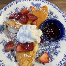 Stuffed Cheesecake Pancake Breakfast