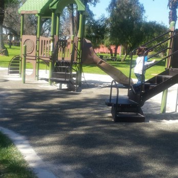 Neff Park - Parks Near Me - La Mirada, California Neff Park - Parks Near Me - La Mirada, California