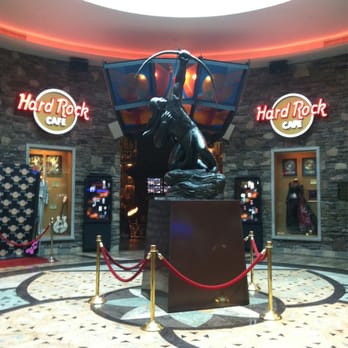 Hard Rock Cafe - American Near Me - Ledyard, Connecticut