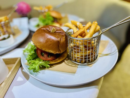 Shangri-La Far Eastern, Taipei by null