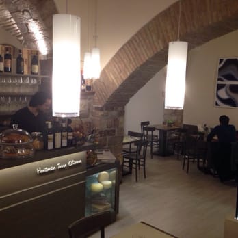 Hostaria Terra Chiama - Italian Near Me - Ponte Nuovo, PG