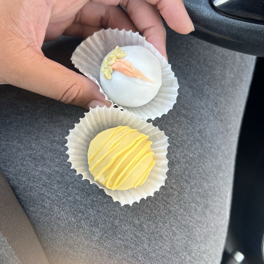 Cakes n' Mor - Bakeries Near Me - Houston, Texas
