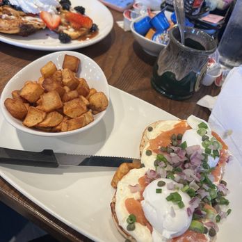 Another Broken Egg Cafe - Salmon Eggs Benedict - Breakfast & Brunch Near Me - Austin, Texas
