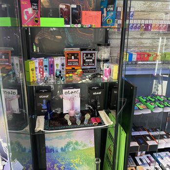 Quick Clouds Vape - Smoking Accessories, Smoke shop - Vape Shops Near Me - Aurora, Colorado