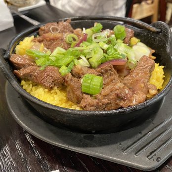 Nha Trang Restaurant - Cơm Tay Cầm Bò Lúc Lầc (Marinated Flank Steak Clay Pot Rice) - Vietnamese Near Me - Falls Church, Virginia Nha Trang Restaurant - Cơm Tay Cầm Bò Lúc Lầc (Marinated Flank Steak Clay Pot Rice) - Vietnamese Near Me - Falls Church, Virginia