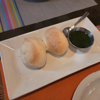 Chicha Peruvian Kitchen - Yummy free bread. - Peruvian Near Me - Roseville, California