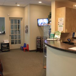 Towne Point Dental - Waiting & reception area