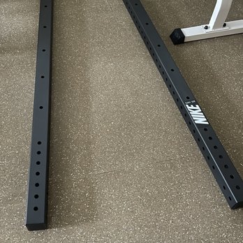 DICK'S Sporting Goods - This was in the box that I received from UPS which was supposed to be my $350 Nike squat rack - Sports Wear Near Me - Dale City, Virginia