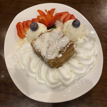 Wayfinder - Tres Leches Bread Pudding! - American Near Me - Estes Park, Colorado