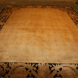 Boft Fine Rugs - Transitional rug