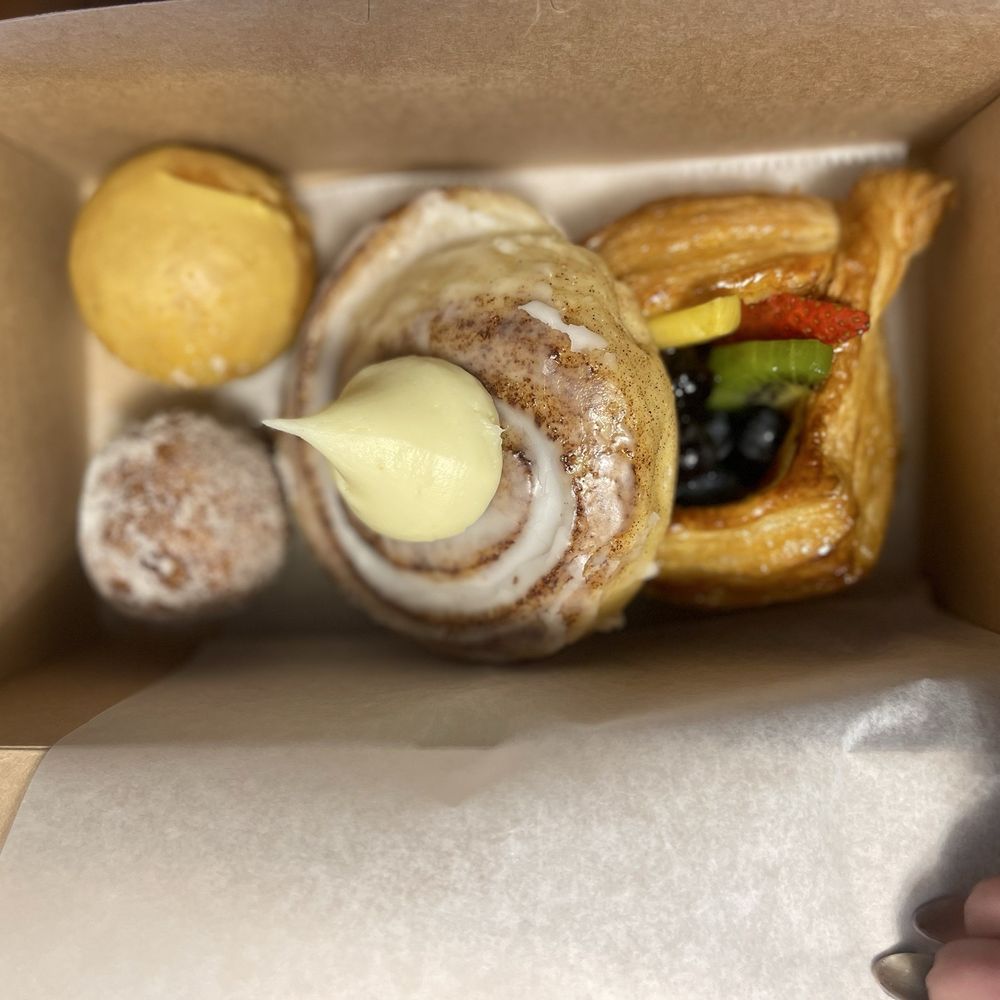 Blackhole Bakery - Bakeries Near Me - Kansas City, Missouri