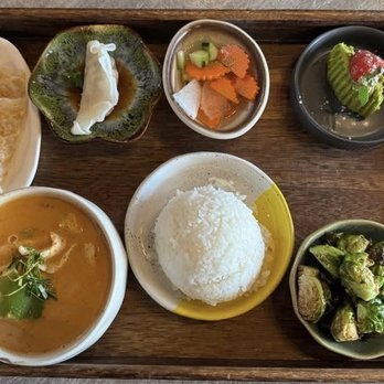 Me’Khun Delicacies - Penang curry lunch menu with Brussels - Thai Near Me - Katy, Texas