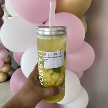 Harmony Tea Shoppe - Pineapple mocktail - Bubble Tea Near Me - Indianapolis, Indiana Harmony Tea Shoppe - Pineapple mocktail - Bubble Tea Near Me - Indianapolis, Indiana