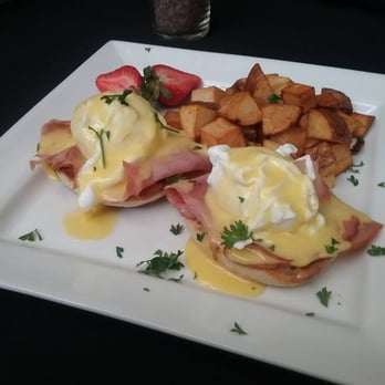Rail City Bistro - a plate of food - Canadian (New) Near Me - Saint Thomas, Ontario Rail City Bistro - a plate of food - Canadian (New) Near Me - Saint Thomas, Ontario