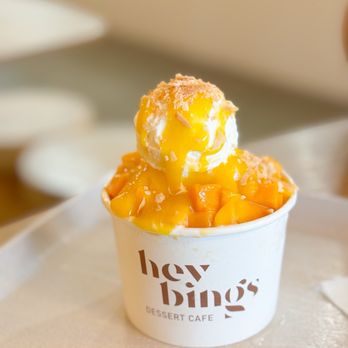 Heybings - Mango paradise (small) - Desserts Near Me - Costa Mesa, California Heybings - Mango paradise (small) - Desserts Near Me - Costa Mesa, California