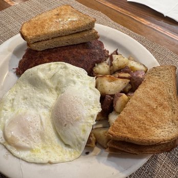 The Rhody Hen Cafe - Hash and eggs - Breakfast & Brunch Near Me - Pawtucket, Rhode Island The Rhody Hen Cafe - Hash and eggs - Breakfast & Brunch Near Me - Pawtucket, Rhode Island