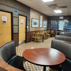 Arby's - Inside